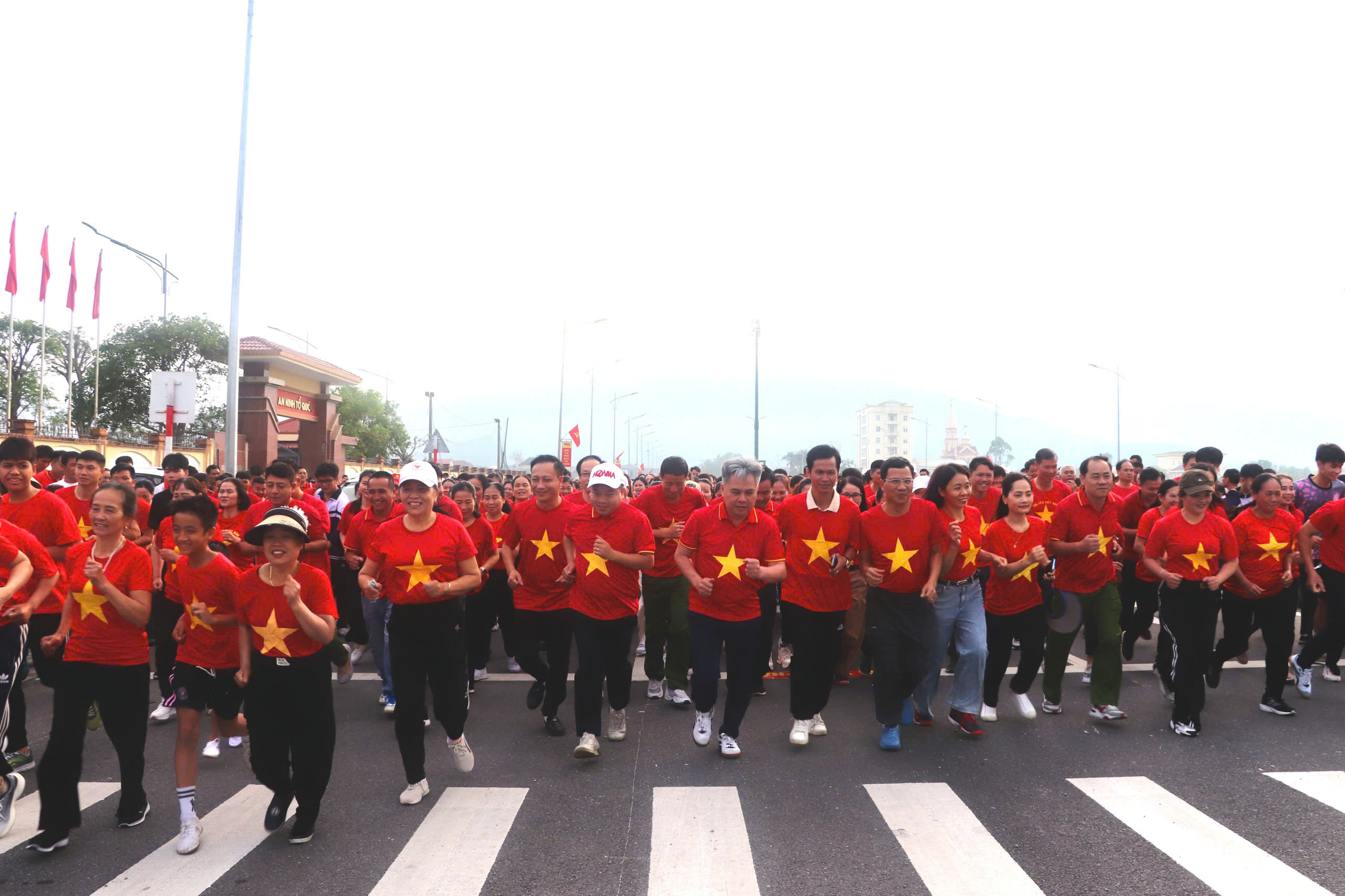 Hơn 500 người tham gia ngày chạy Olympic vì sức khỏe toàn dân – vì ANTQ năm 2026