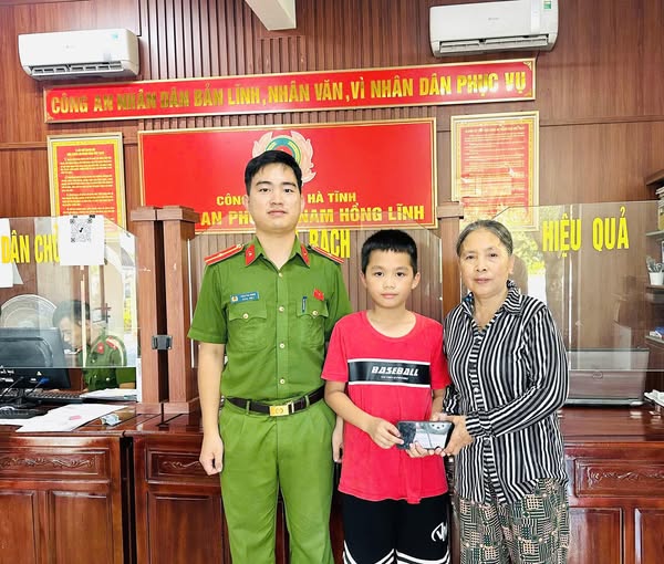 Hành động đẹp của học sinh Trường TH & THCS Đậu Liêu trước thềm năm học 2025 -2026