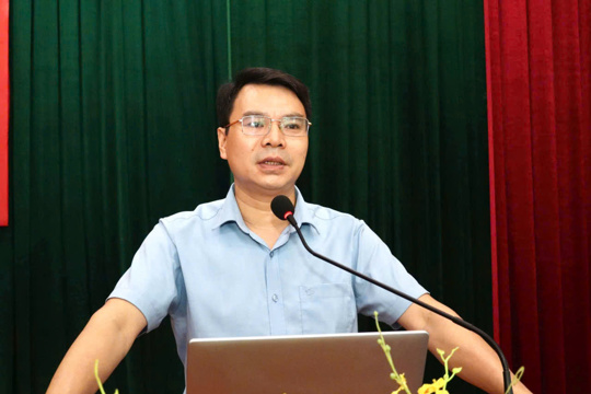 Tiếp tục quán triệt triển khai đợt cao điểm hướng dẫn cài đặt và sử dụng ứng dụng Công dân số i-HaTinh
