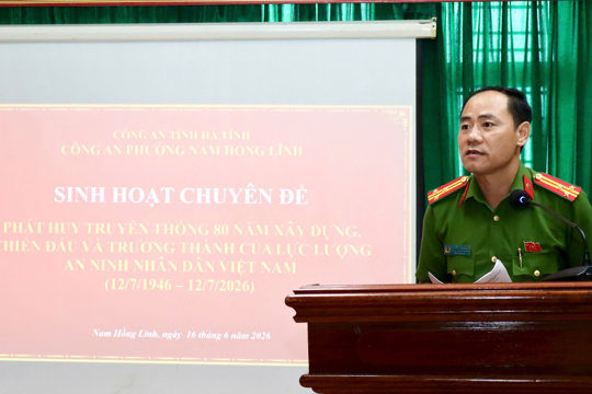 Công an phường Nam Hồng Lĩnh sinh hoạt chính trị chuyên đề kỷ niệm 80 năm ngày truyền thống lực lượng an ninh nhân dân 