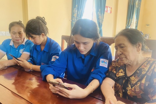 Phát huy vai trò các tổ chức chính trị - xã hội phường Nam Hồng Lĩnh trong hỗ trợ cài đặt ứng dụng i-Hà Tĩnh 