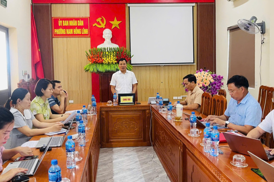 Ban Văn hóa - Xã hội HĐND phường làm việc  với UBND phường để thống nhất cho ý kiến đối với các báo cáo, dự thảo nghị quyết trình kỳ họp thứ 3 