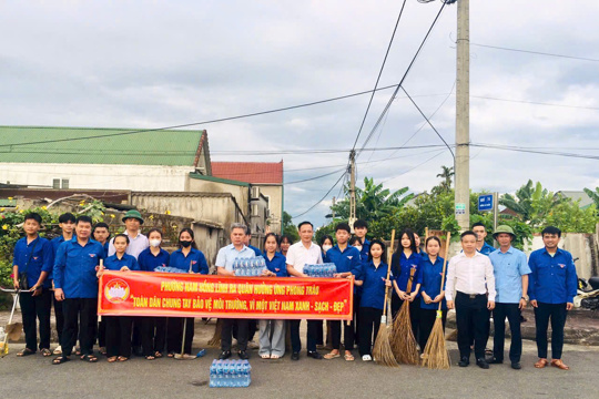 Phường Nam Hồng Lĩnh phát động Phong trào “Toàn dân chung tay bảo vệ môi trường vì một Việt Nam xanh - sạch - đẹp”