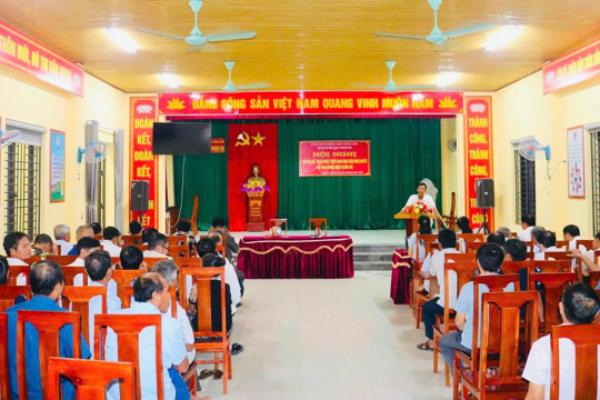 Chi bộ TDP 8 Thuận Lộc sinh hoạt chuyên đề - gắn học nghị quyết với trách nhiệm nêu gương của đảng viên