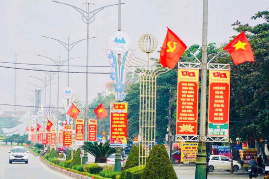 Rực rỡ cờ hoa, khởi sắc trên hành trình mới ở phường Nam Hồng Lĩnh