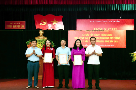 Phường Nam Hồng Lĩnh tổng kết, trao giải Cuộc thi Chính luận về bảo vệ nền tảng tư tưởng của Đảng năm 2026