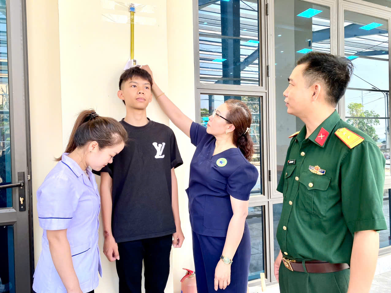 Khai mạc đăng ký nghĩa vụ quân sự, dân quân tự vệ và phúc tra dự bị động viên năm 2026 