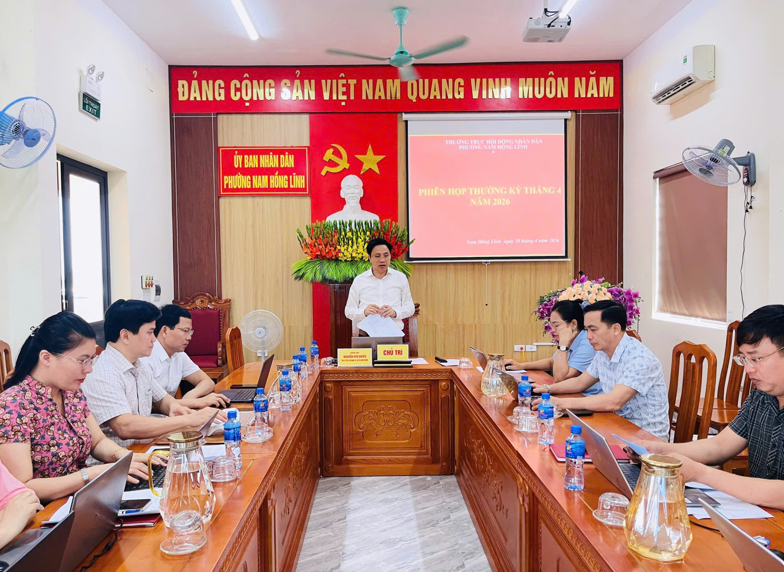 Thường trực HĐND phường Nam Hồng Lĩnh tổ chức phiên họp tháng 4